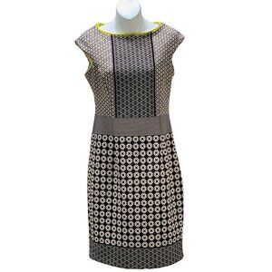 Maggy London Sz 4 Ebony/Ivory Geo-print Dress